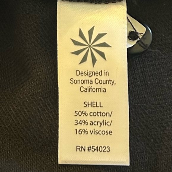 Athleta Gorpcore Heat Gen Flannel Plaid Button Down Shirt Women’s Small - Picture 5 of 6